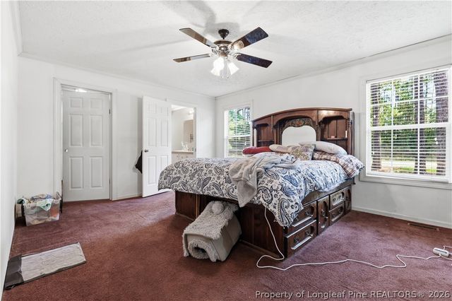 310 Maysville Ln, Tar Heel, NC 28392
