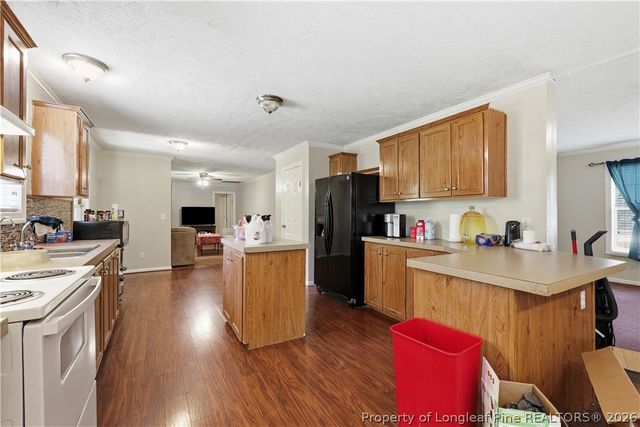 310 Maysville Ln, Tar Heel, NC 28392