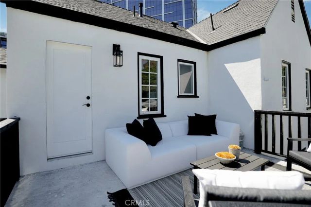 1012 Cory Avenue, West Hollywood, CA 90069