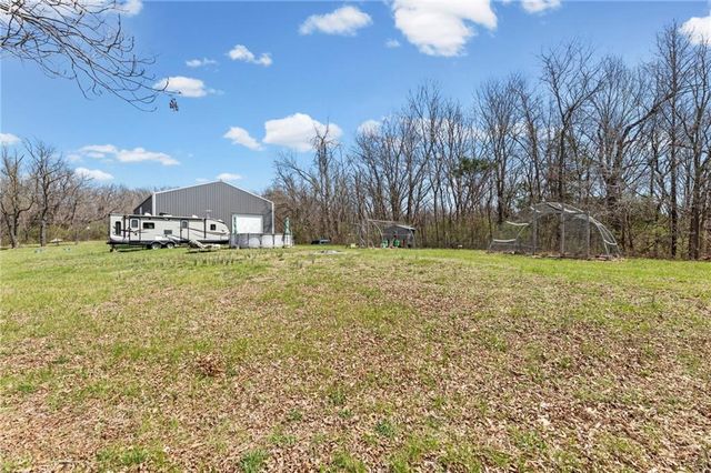 2906 N Twyman Road, Independence, MO 64058