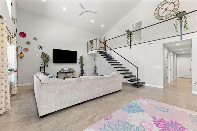 2906 N Twyman Road, Independence, MO 64058