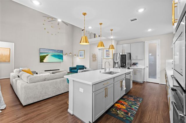 7110 Pondhawk Drive, Katy, TX 77493