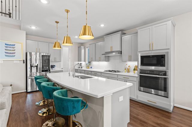 7110 Pondhawk Drive, Katy, TX 77493