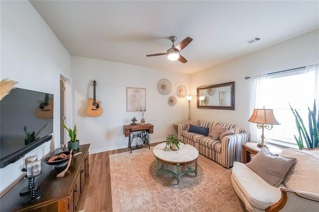 256 SIDNEY LANIER Avenue, Athens, GA 30607