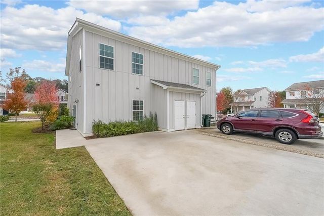 256 SIDNEY LANIER Avenue, Athens, GA 30607