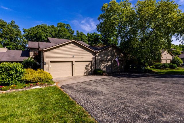 245 Miami Lakes Drive, Milford, OH 45150