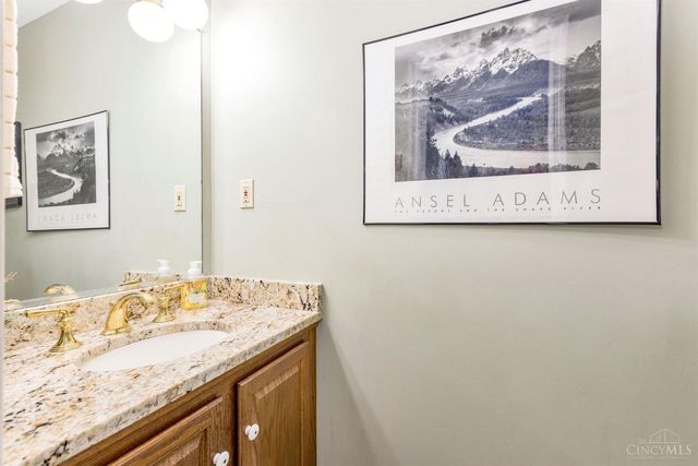 245 Miami Lakes Drive, Milford, OH 45150