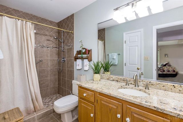 245 Miami Lakes Drive, Milford, OH 45150