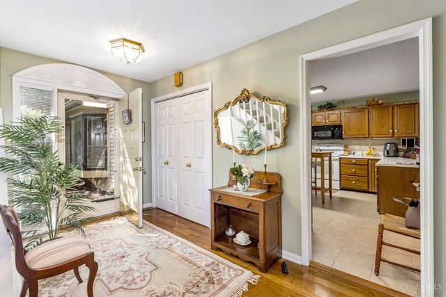 245 Miami Lakes Drive, Milford, OH 45150