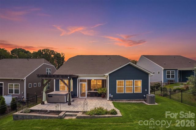 3065 Rosseau Lane, Mount Holly, NC 28120