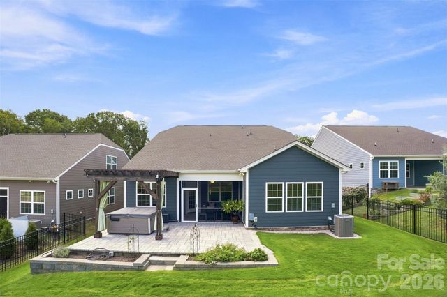 3065 Rosseau Lane, Mount Holly, NC 28120
