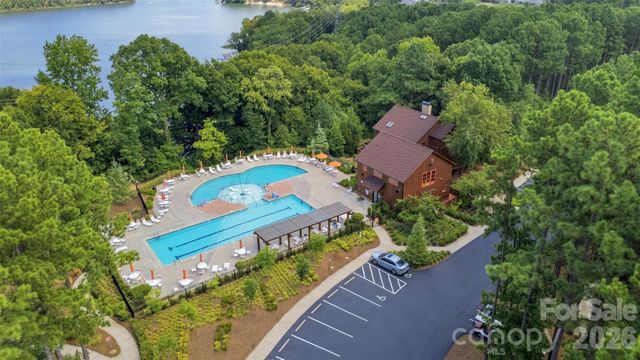3065 Rosseau Lane, Mount Holly, NC 28120
