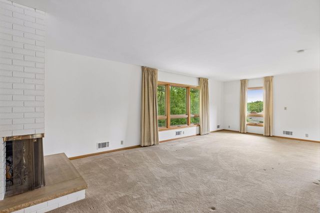 116 Victory Place, South Saint Paul, MN 55075