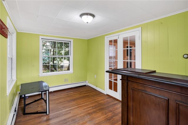 64 White Birch Road, Cranston, RI 02920