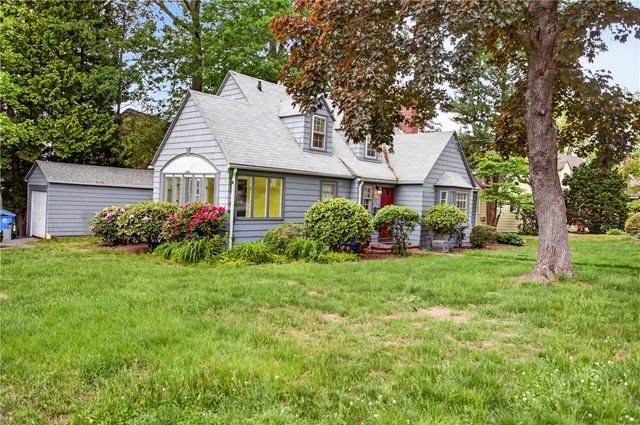64 White Birch Road, Cranston, RI 02920
