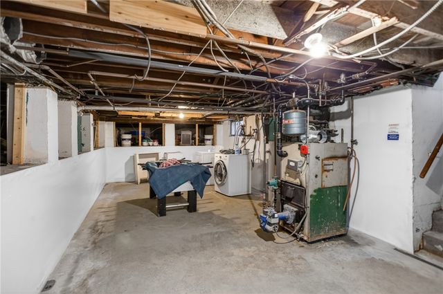 64 White Birch Road, Cranston, RI 02920
