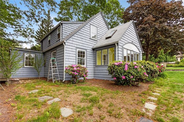 64 White Birch Road, Cranston, RI 02920
