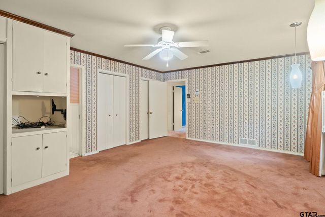 130 Surrey Trail, Tyler, TX 75705