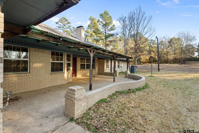 130 Surrey Trail, Tyler, TX 75705