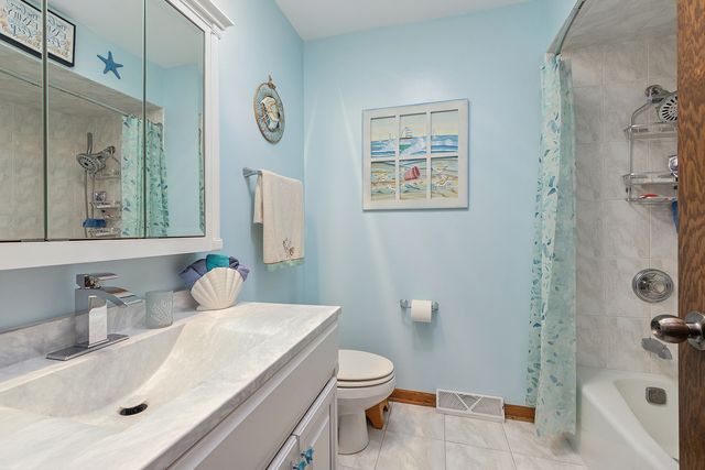 13620 WOOLY HILL Drive, Orland Park, IL 60467