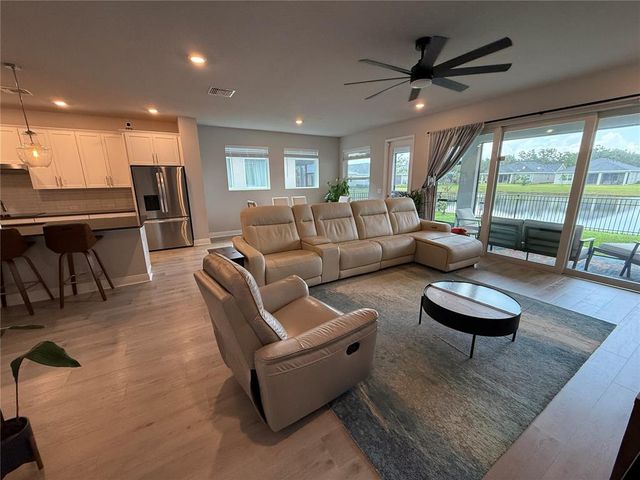 8706 ARROW CREEK DRIVE, Parrish, FL 34219