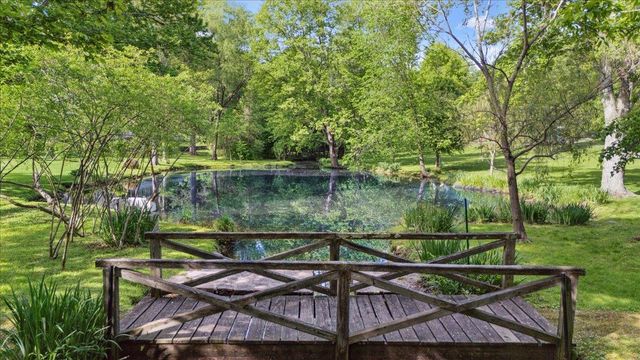 37 Taunton Road, Scarsdale, NY 10583