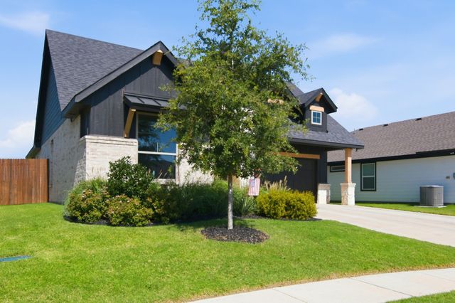 605 Eagle Bend Lane, Burleson, TX 76028