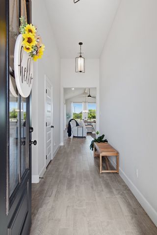 605 Eagle Bend Lane, Burleson, TX 76028