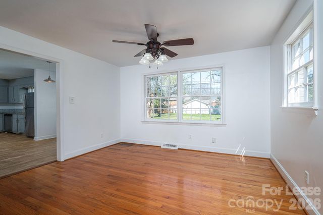 7028 Mapleridge Drive, Charlotte, NC 28210