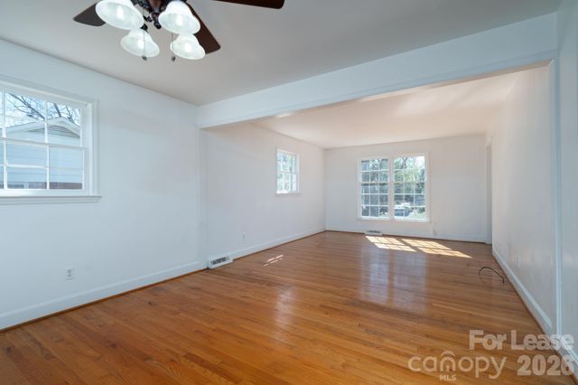 7028 Mapleridge Drive, Charlotte, NC 28210