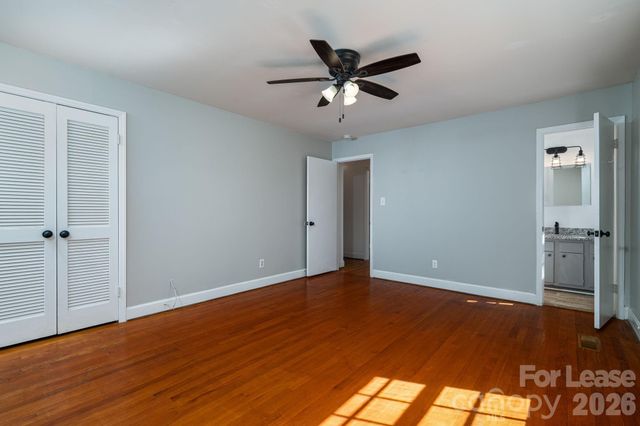 7028 Mapleridge Drive, Charlotte, NC 28210