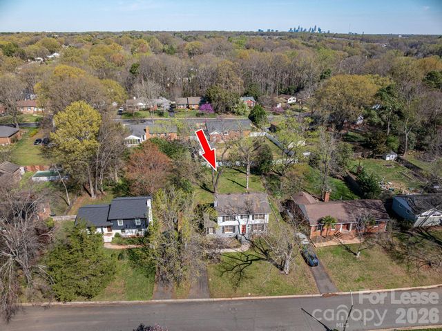 7028 Mapleridge Drive, Charlotte, NC 28210