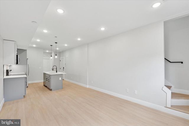 518 W SUSQUEHANNA AVE, Philadelphia, PA 19122