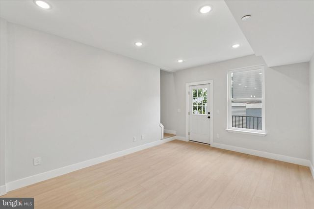 518 W SUSQUEHANNA AVE, Philadelphia, PA 19122