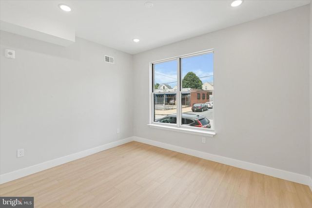 518 W SUSQUEHANNA AVE, Philadelphia, PA 19122