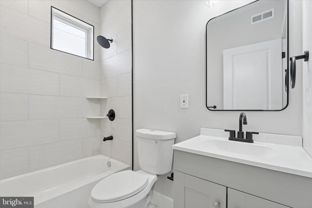 518 W SUSQUEHANNA AVE, Philadelphia, PA 19122