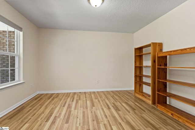111 Dillard Road, Duncan, SC 29334