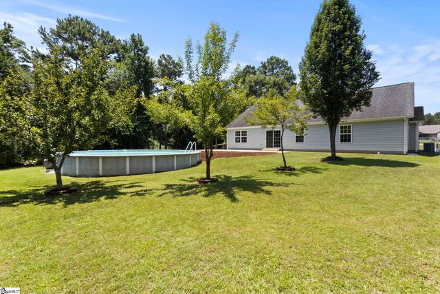 111 Dillard Road, Duncan, SC 29334