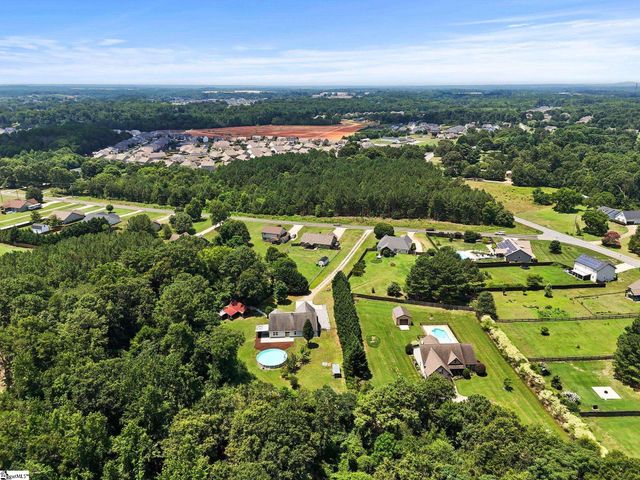 111 Dillard Road, Duncan, SC 29334