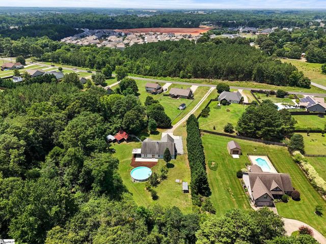 111 Dillard Road, Duncan, SC 29334