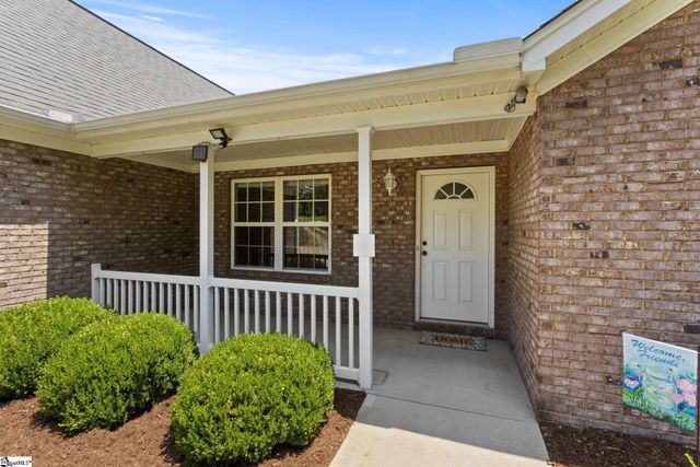 111 Dillard Road, Duncan, SC 29334