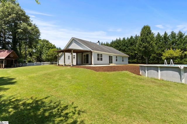 111 Dillard Road, Duncan, SC 29334
