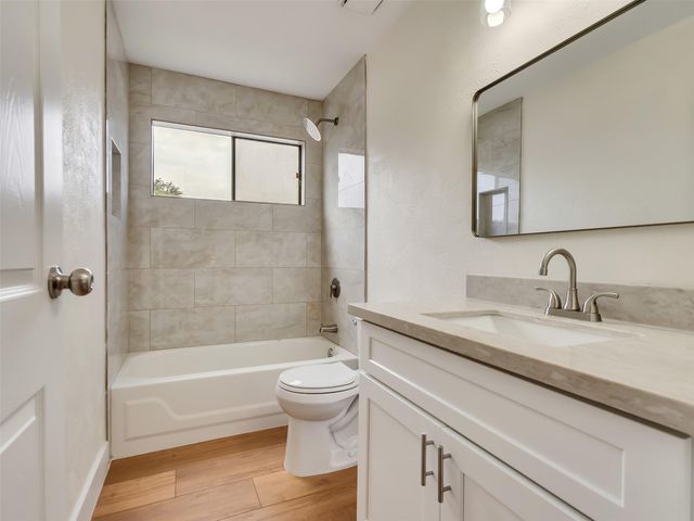 4223 Glen Avon Drive, Pasadena, TX 77505