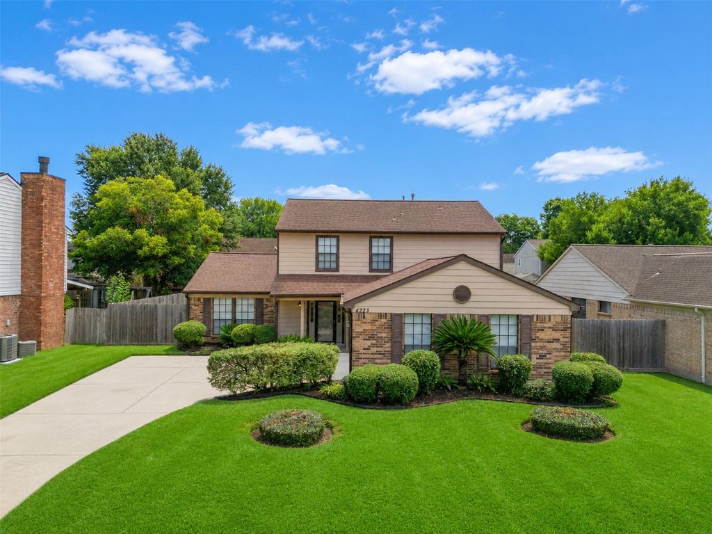 4223 Glen Avon Drive, Pasadena, TX 77505