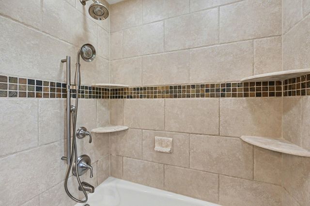 2115 W 105th Street, Bloomington, MN 55431