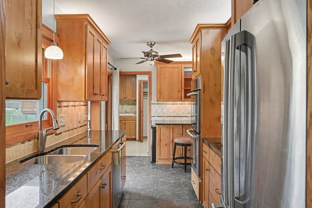 2115 W 105th Street, Bloomington, MN 55431