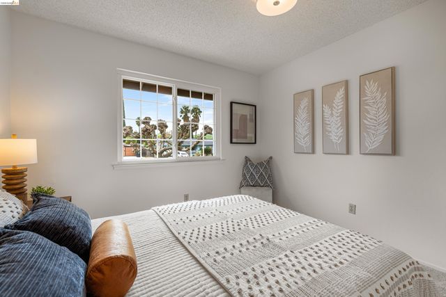 1631 Limewood Pl, Pittsburg, CA 94565