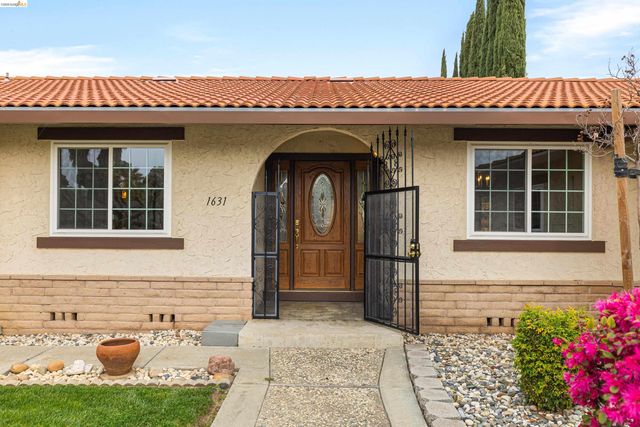 1631 Limewood Pl, Pittsburg, CA 94565