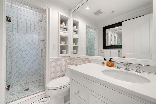 3 Commonwealth Avenue 1, Boston, MA 02116