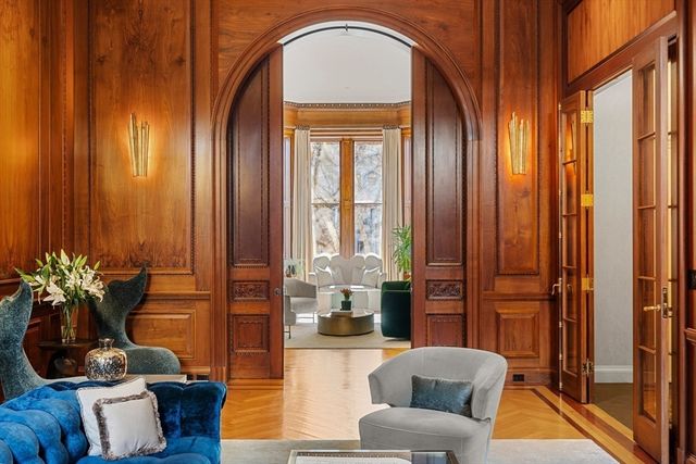 3 Commonwealth Avenue 1, Boston, MA 02116